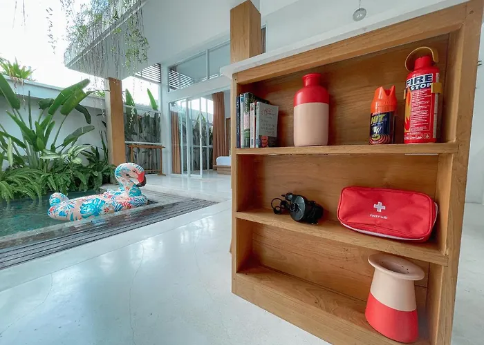 Villa 3Br Plawa Hijau Seminyak